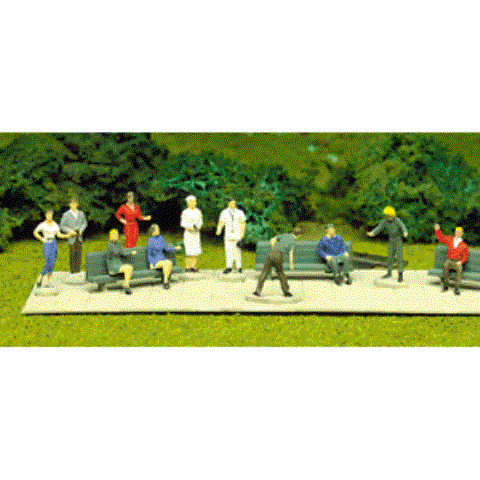 Atlas - AT-0793 - Pedestrian Figures, 24pc Unpainted (HO Scale)