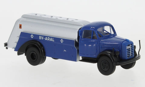 BK43025 - Borgward B 4500 Tank Truck - ARAL (HO Scale)