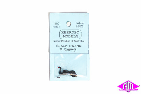 KM-H82 Black Swans