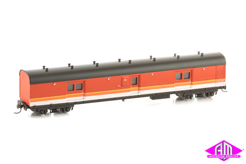 LHO Passenger Brake Van 1621 Candy with Black Roof