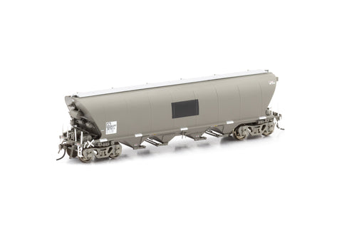 NGPF Grain Hopper, with Ground Operated Lids - Wagon Grime with PN "Patch Job" - 4 Car Pack NGH-25