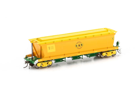 AHGX Grain Hopper, GWA Orange/Green/Yellow with Ground Operated Lids, 4 Car Pack SGH-16