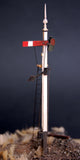 Uneek - UN-570 - Home Starting Signal with Brass Items (HO Scale)