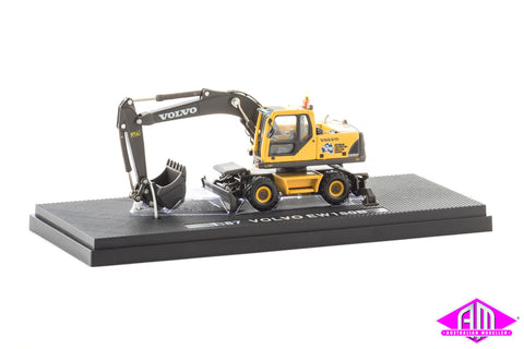 Road Ragers - 9512 - Volvo EW180B Mobile Excavator (HO Scale)