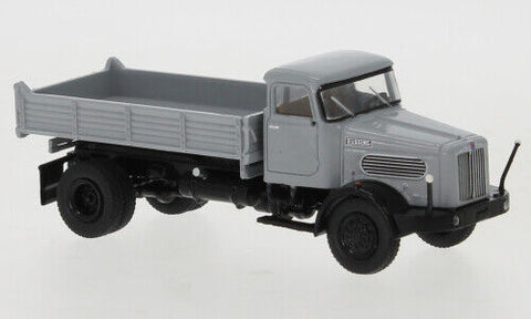 BK79252 - Büssing Commodore SAK Dump Truck - Grey/Black (HO Scale)